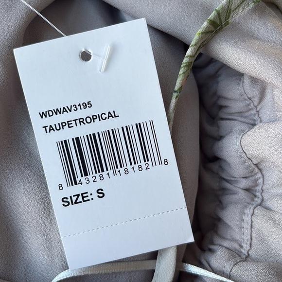 Lost + Wander Lost in Paradise Maxi Dress SMALL NEW! - Picture 11 of 11